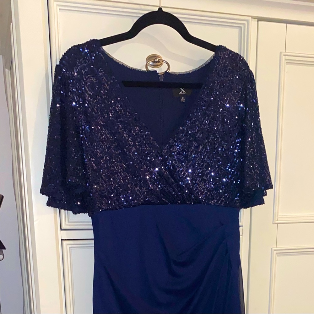 Navy Gown with Sequins - Very Flattering fit! Stretchy, giving material.